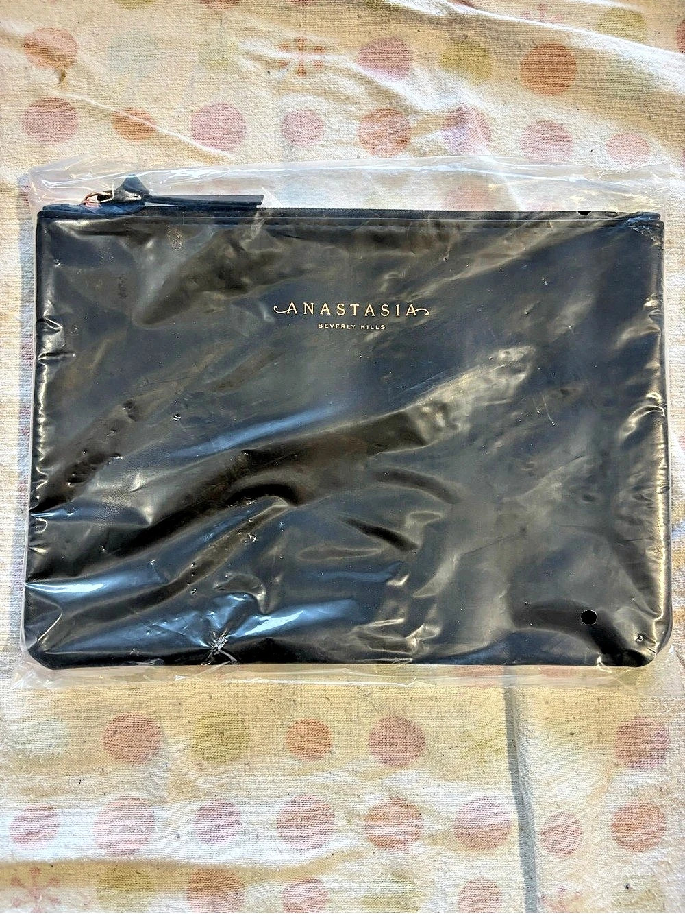 Anastasia Beverly Hills Black Zip Makeup Bag Black NWT